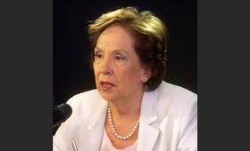 Απεβίωσε η Άννα Ψαρούδα – Μπενάκη