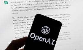 Η OpenAI διπλασιάζει σχεδόν το προσωπικό της