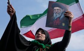 Η Τεχεράνη απαντά στον Μακρόν για Στενά του Ορμούζ - Τραμπ: «Δεν είμαι ευχαριστημένος με τον νέο ηγέτη του Ιράν»