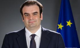 Πιερρακάκης: «Ο Γ. Στουρνάρας ήταν παρών στις κρίσιμες στιγμές της ελληνικής οικονομίας»
