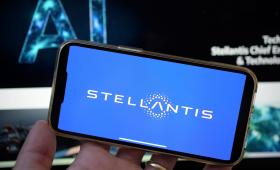 Πενταετές επενδυτικό πλάνο 60 δισ. ευρώ από Stellantis - Τι περιλαμβάνει