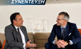 Robert Blotevogel (ESM) στο Insider: Για κάθε ένα ευρώ αμυντικών δαπανών, 53 λεπτά μπορούν να γυρίσουν στην οικονομία