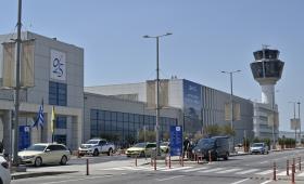 Τουρισμός: Η Αθήνα αυξάνει τις συνδέσεις με την «ακριβή» αμερικανική αγορά