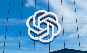 Η OpenAI ζητά απόρριψη της αγωγής της Apple για κλοπή εμπορικών μυστικών