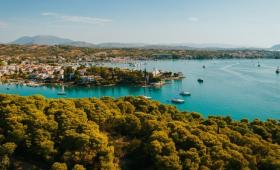 Πόρτο Χέλι: Η ανάδυση ενός παγκόσμιου προορισμού «ήσυχης» πολυτέλειας με επενδύσεις άνω του 1 δισ. ευρώ