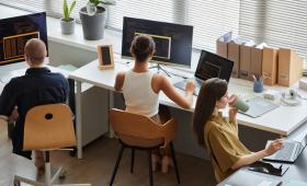 Bank of America: Η Gen Z αποταμιεύει λιγότερο από κάθε άλλη γενιά, αλλά συνεχίζει να ξοδεύει