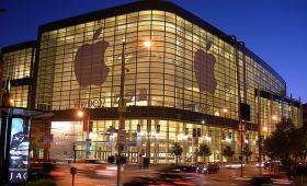 ΕΕ: Πρόστιμα 700 εκατ. ευρώ σε Apple και Meta για παραβίαση της αντιμονοπωλιακής νομοθεσίας