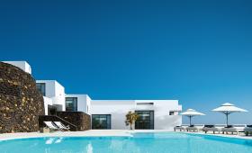 Μειώθηκαν διανυκτερεύσεις και αφίξεις στα καταλύματα παντός τύπου τον Ιανουάριο