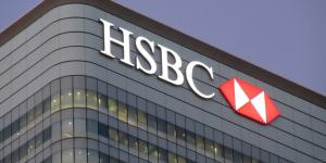 HSBC: Ακόμη παραμένει δυνατή η ελληνική οικονομία - Χαμηλός ο πολιτικός κίνδυνος μετά το σκάνδαλο των υποκλοπών
