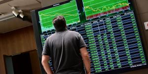 Σε νέα υψηλά με το «καλημέρα» το Χρηματιστήριο Αθηνών - Δυναμική από τις τράπεζες