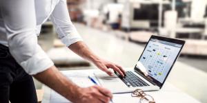 Έρχεται τη Δευτέρα το Εργάνη ΙΙ: Αναλυτικός οδηγός για τις επιχειρήσεις