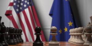 ΕΕ για δασμούς: Θέλουν συμφωνία, μελετούν αντίμετρα, λοξοκοιτούν πλέον και τις υπηρεσίες