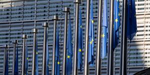 ΕΕ: «Βλέπουν» μεγαλύτερο πλήγμα στην οικονομία - Βάζουν σε pause την κοινή δράση