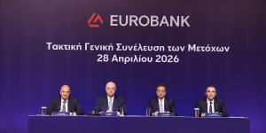 Καραβίας (Eurobank): Επικίνδυνα εφήμερη η κριτική σε φορολογική πολιτική και τράπεζες - Διανομή 2,6 δισ. ευρώ την τριετία