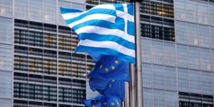Άνιση η σύγκλιση με την Ευρωπαϊκή Ένωση - Στην Αττική το 50% του ελληνικού ΑΕΠ