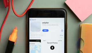 OnlyFans: Το... κύμα αγάπης μέσα στο lockdown έφτασε τα 1,7 δισ. στερλίνες