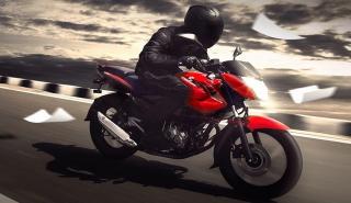 Bajaj Pulsar 125 NS: H ουσία της απλότητας