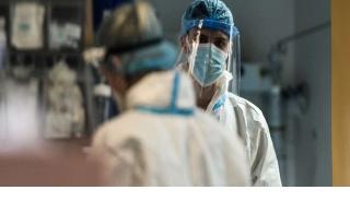 Σαρηγιάννης: Έως 2.600 εβδομαδιαίος μ.ο. κρουσμάτων μέχρι τέλος Μαΐου