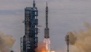 Κίνα: Επιτυχημένη σύνδεση του Σεντζού-12 με τον διαστημικό σταθμό Τιανχέ