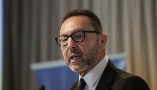 Στουρνάρας στους FT: Αναμένει δύο μειώσεις επιτοκίων το 2024 από την ΕΚΤ