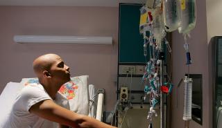 Σχεδόν το ένα τέταρτο όλων των θανάτων στην Ελλάδα οφείλονται στον καρκίνο