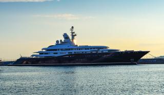 Σκιάθος: Στην ακτή «Μάραθα» ο σεΐχης του Κατάρ με το περίφημο «Al Mirqab»