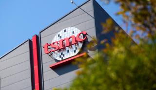 TSMC: «Βουτιά» στα κέρδη β' τριμήνου για τον μεγαλύτερο παραγωγό τσιπ στον κόσμο