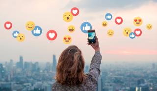 Γαλλία: Νομικό ορισμό του επαγγέλματος του «influencer» εξετάζει η κυβέρνηση - Προαναγγέλει περιορισμούς και απαγορεύσεις