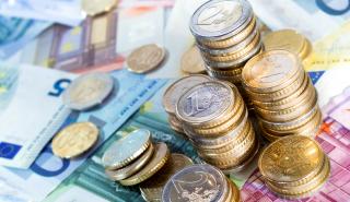 Τζίρος 20 δισ. ευρώ και φορολογικά έσοδα 6 δισ. χάνονται ετησίως από το λαθρεμπόριο ποτών