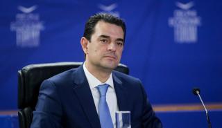 Σκρέκας: Επιδότηση 22.500 ευρώ για ηλεκτρικά ταξί