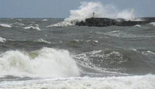 Η Καρίσα Μουρ η πρώτη «χρυσή» γυναίκα σέρφερ στην ιστορία των Ολυμπιακών Αγώνων
