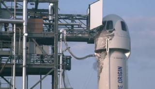 ΗΠΑ: Πραγματοποιήθηκε η τρίτη επανδρωμένη πτήση της Blue Origin στο διάστημα