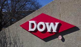 Dow: Μεγάλη πτώση στα κέρδη του κολοσσού των χημικών - Απολύσεις 2.000 υπαλλήλων