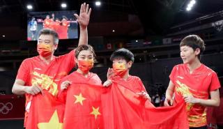 «Χρυσή» η Κίνα στο ομαδικό γυναικών του πινγκ πονγκ