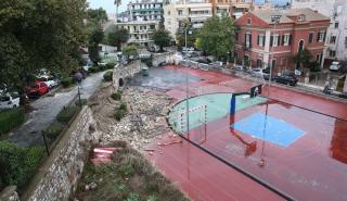 Κέρκυρα: Αποκλεισμένα χωριά, «βομβαρδισμένο» οδικό δίκτυο, αμέτρητες υλικές ζημιές