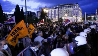 Ξέσπασαν επεισόδια στην πορεία κατά του νομοσχεδίου για την αξιολόγηση εκπαιδευτικών (pics)