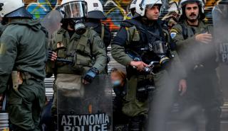 Αποκλιμάκωση των εντάσεων με τους φοιτητές στο κέντρο της Αθήνας - Αποκαταστάθηκε η κυκλοφορία