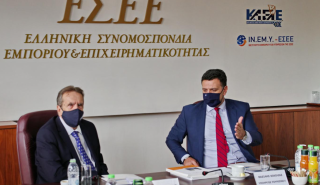 Συνάντηση Κικίλια με ΕΣΕΕ για τη σύνδεση του εμπορίου με τον τουρισμό