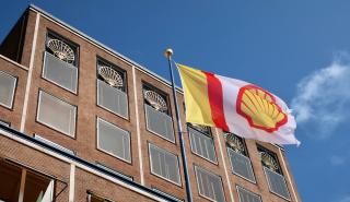 Υπέρ της «μετακόμισης» στο Λονδίνο ψήφισαν οι μέτοχοι της Shell