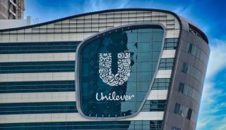 Η Unilever αναδιοργανώνεται και «ψαλιδίζει» το 15% των διευθυντικών θέσεων