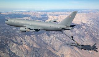 Boeing: Παραδόθηκε το πρώτο αεροσκάφος εναέριου ανεφοδιασμού KC-46A στην Ιαπωνία