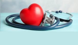 Holiday Heart Syndrome: Το «γιορτινό» σύνδρομο που απειλεί την καρδιά 