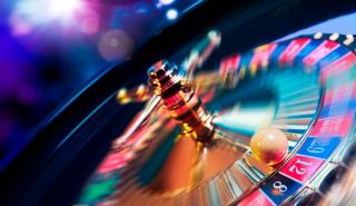 Σε διαβούλευση το σχέδιο του νέου κανονισμού για τα καζίνο – Τι αλλάζει