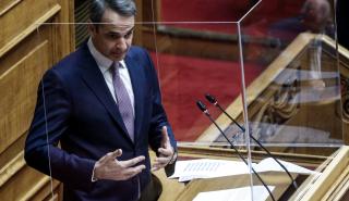 Στη Βουλή ο Κυρ. Μητσοτάκης - Θα μιλήσει για την υποχρεωτικότητα στους άνω των 60