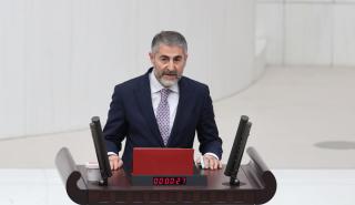 Ο Τούρκος ΥΠΟΙΚ παραδέχεται ότι το ράλι της λίρας «θέρισε» τους μικροεπενδυτές