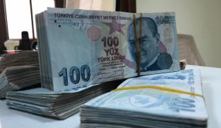 Τουρκία: «Φιρμάνι» στις εξαγωγικές επιχειρήσεις να μετατρέψουν το 25% των εισοδημάτων τους σε λίρες