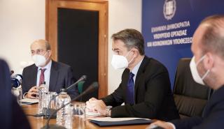 Σύσκεψη Μητσοτάκη - ΟΑΕΔ: Στόχος η δημιουργία 86.000 θέσεων εργασίας το 2022