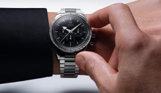 Η Omega υποδέχεται το 2022 με ένα ρετρό Speedmaster 86.800 ευρώ