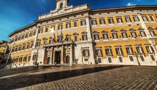 Ιταλία: Σημαντική μείωση του ελλείμματος στο 9% του ΑΕΠ κατά το α' τρίμηνο