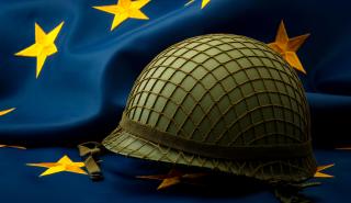 Κοινές αμυντικές προμήθειες μισού τρισ. σε 2 χρόνια στην ΕΕ αποφάσισε η Κομισιόν